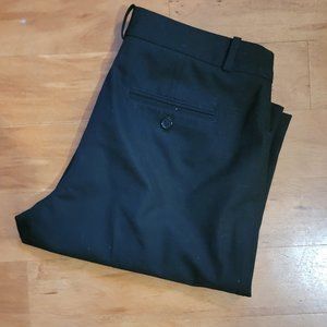 Like New Black Worthington Stretch Walking Shorts Size 4